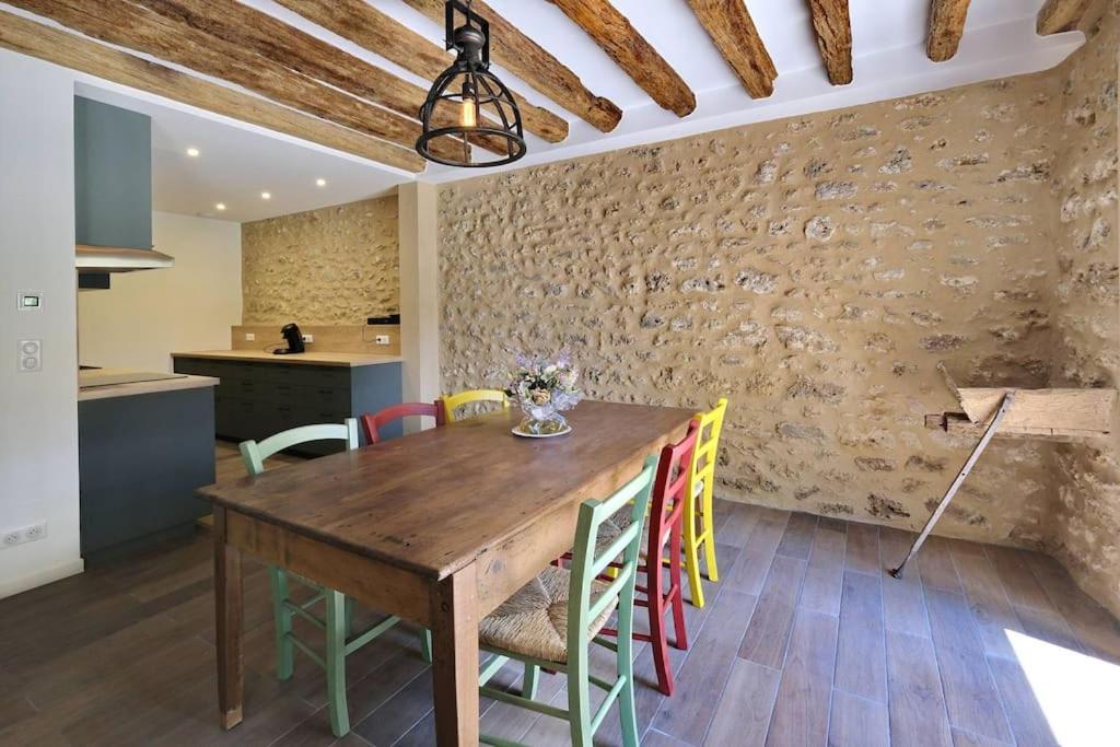 Le Gite - Le Pressoir Les Molières Esterno foto